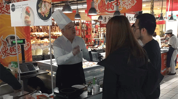 French SAPMER chairman of the board in carrefour gubei store, the tuna interpretation of the story…