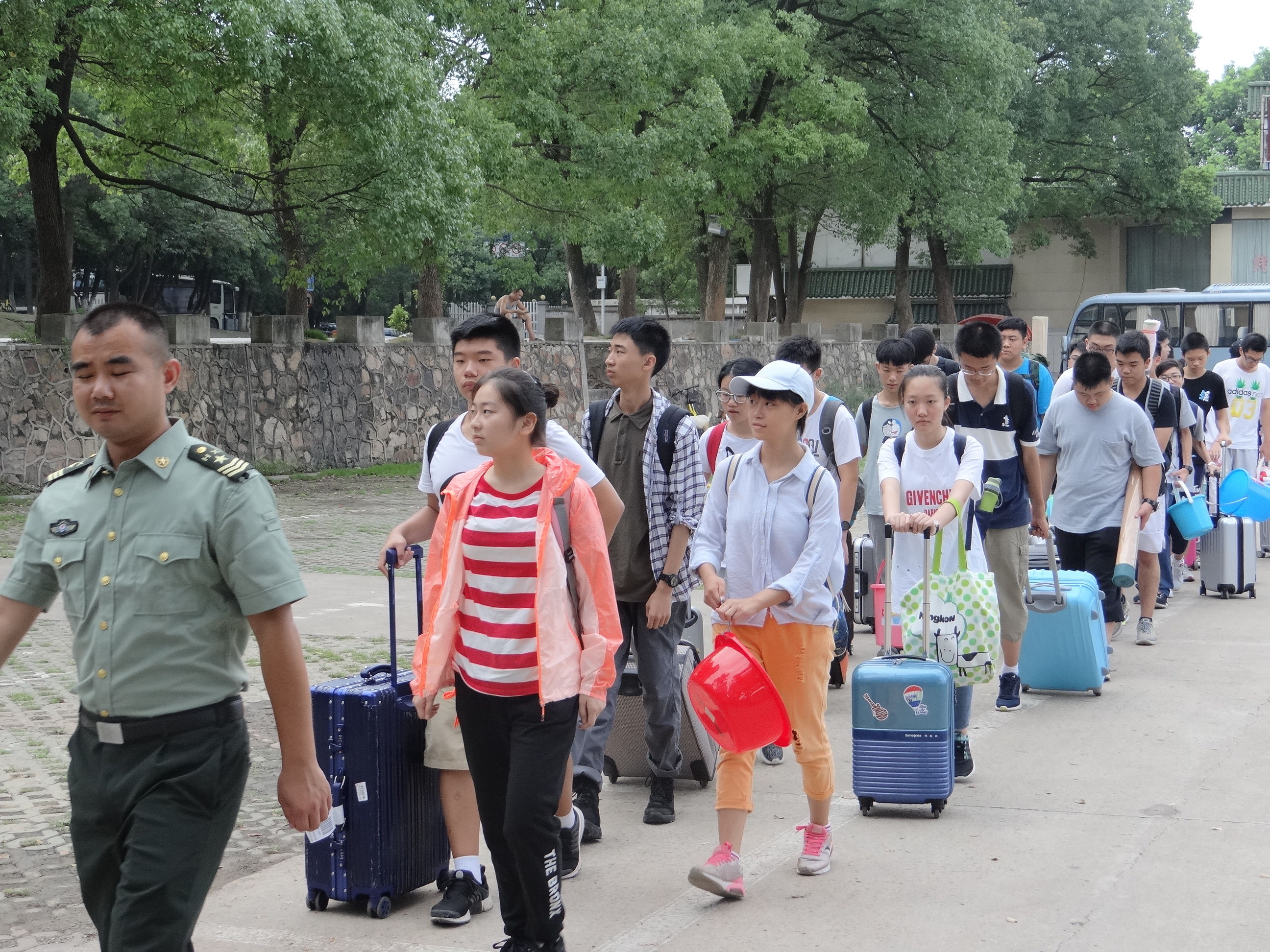 8月红心教育基地迎来军训高峰期