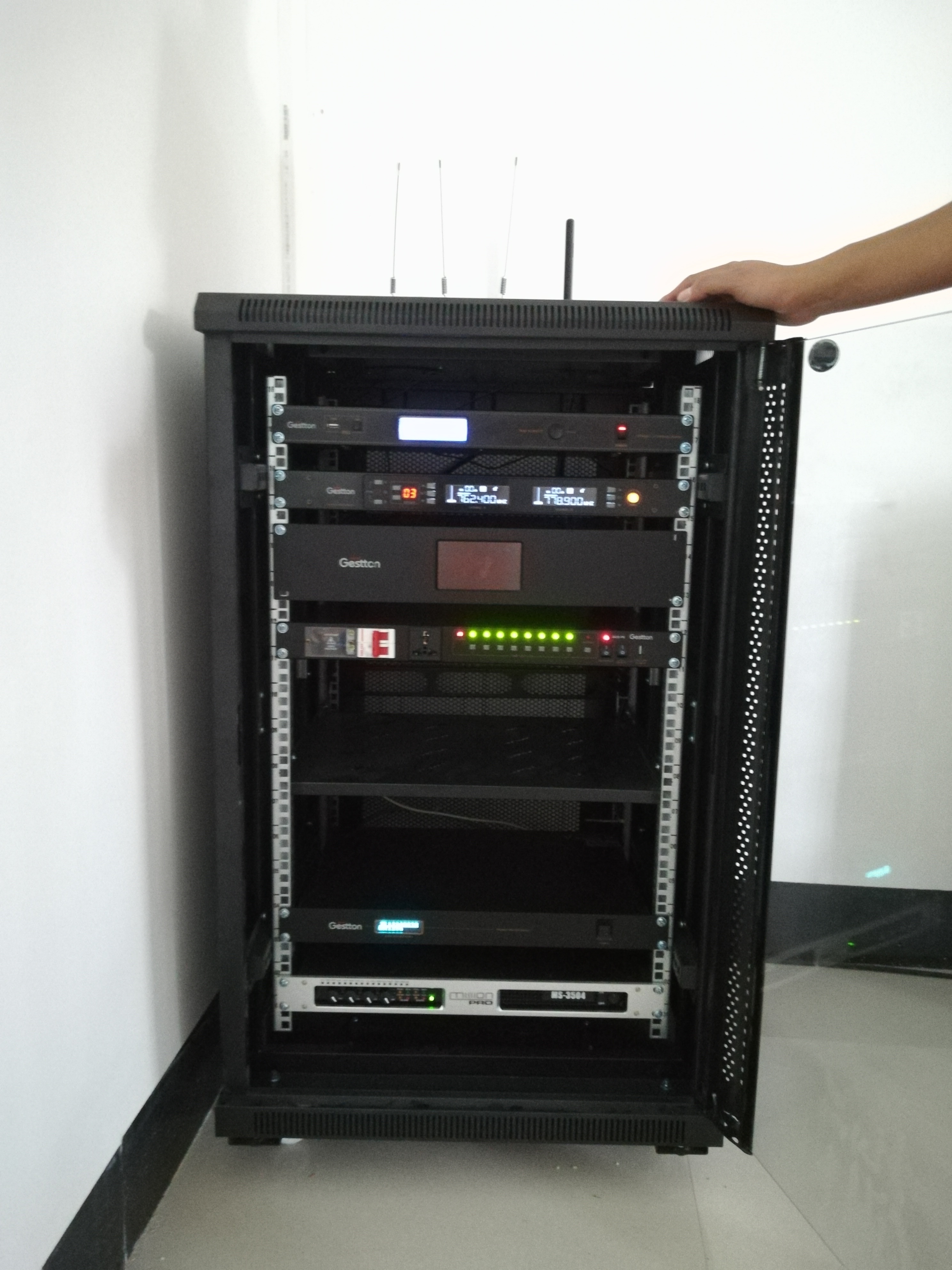 Gestton捷思通无线会议系统