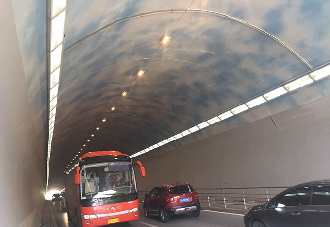 黄石凤凰山隧道照明改造