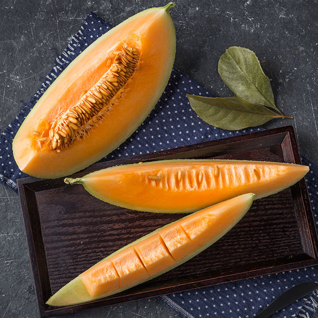 新疆哈密瓜2.5kg 包邮
