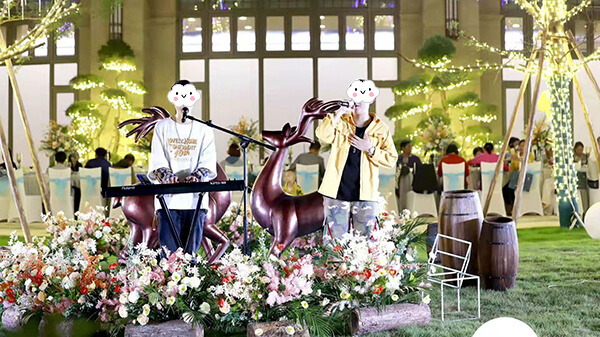 Gestton捷思通UHF四十通道专业演出无线话筒案例