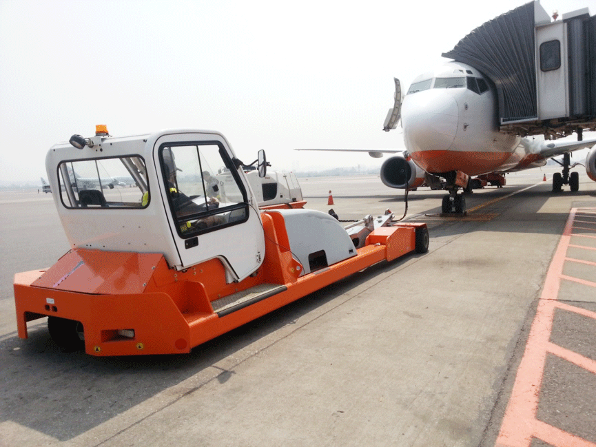 电动无杆飞机牵引车