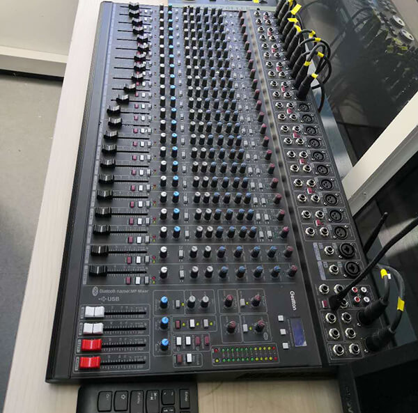 专业调音台应用于文化宫