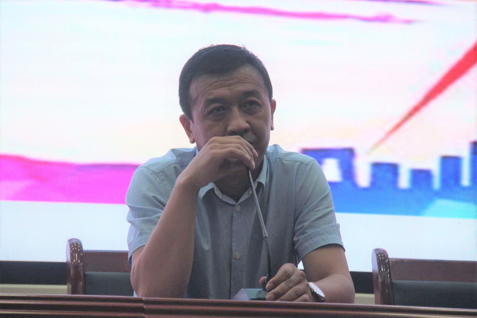 横山职教中心校长韩生福在教职工大会上的讲话