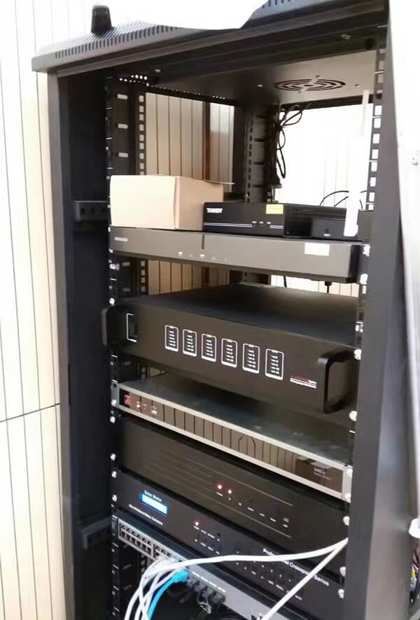 捷思通同声传译系统应用于温州某法院