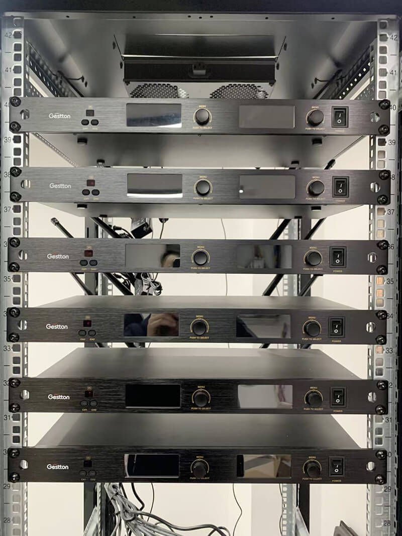 演出级无线话筒方案