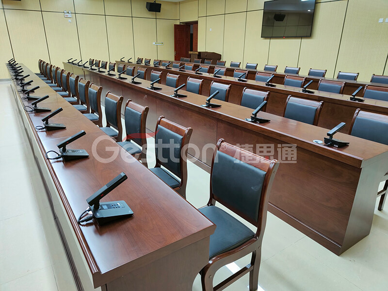 方杆数字会议话筒