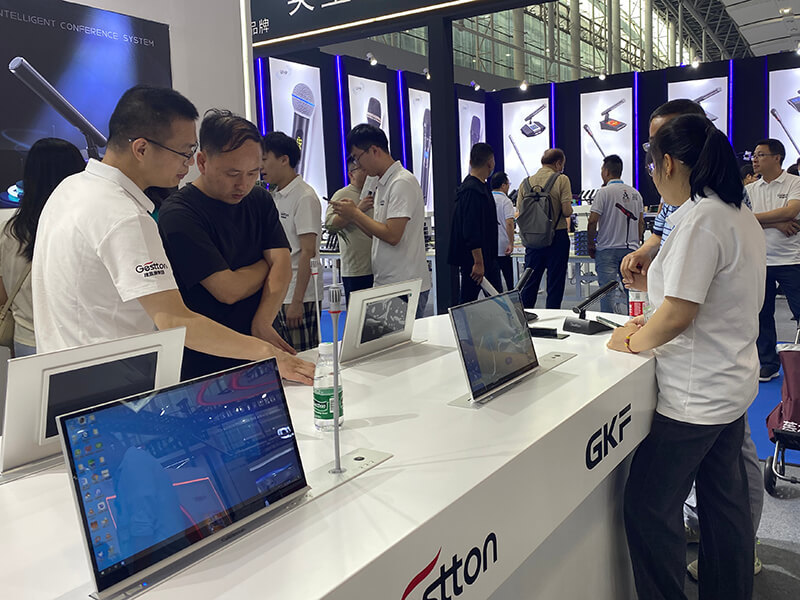 无纸化会议系统现场应用