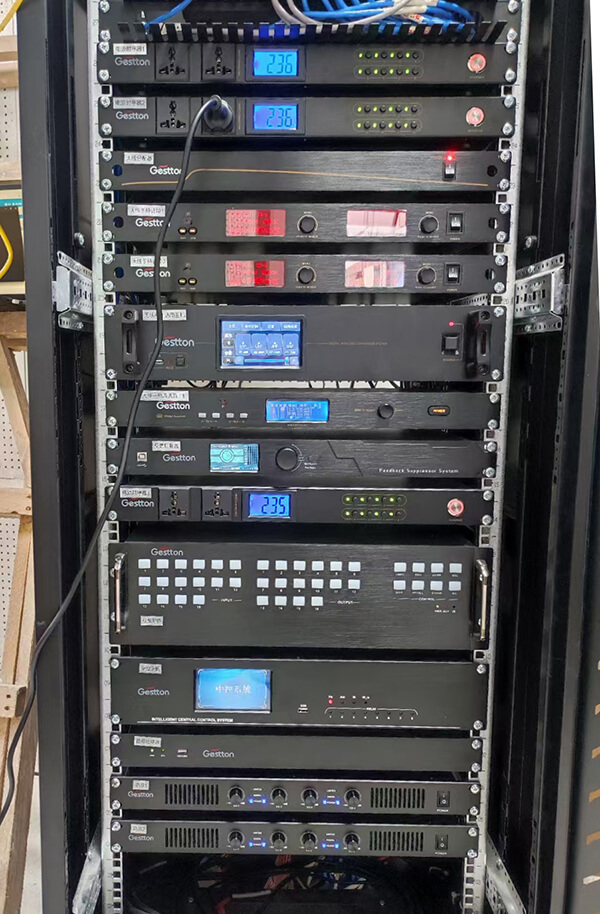 报告厅中控矩阵系统