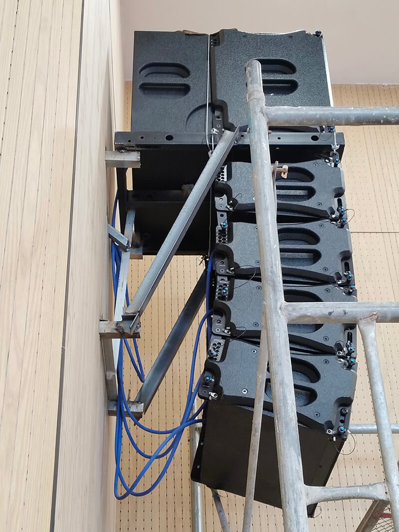 报告厅线阵音箱