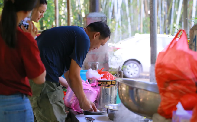 捷思通集团户外团建照片4
