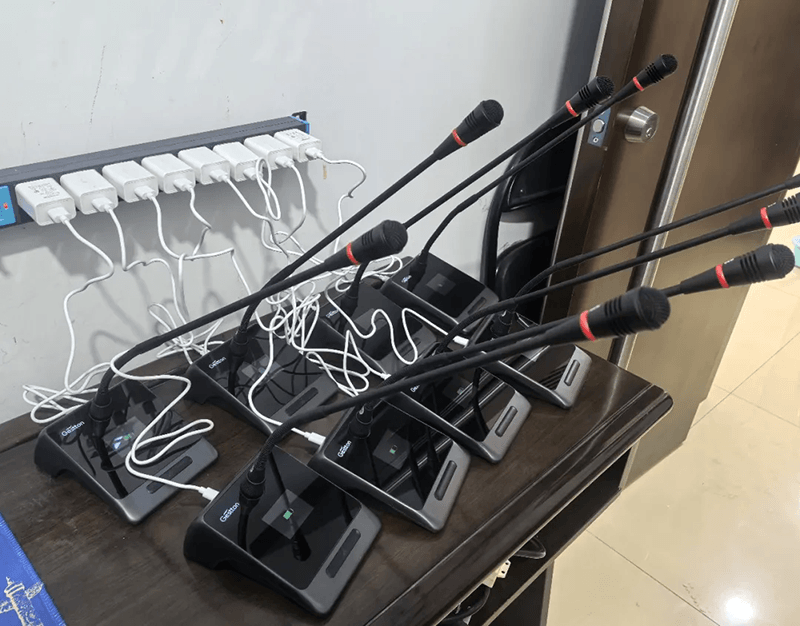 一拖四会议系统